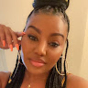 Meet your Posher, Krystal